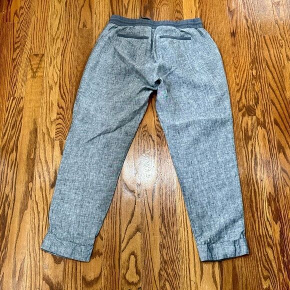 Athleta Bali Linen Ankle Cuffed Pants. Gray. Size 6. - Picture 4 of 9